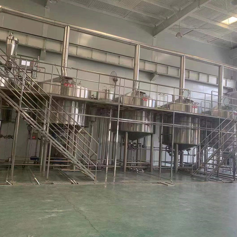 南城精酿啤酒设备厂—平面布置、设备设计、制造、调试、培训等一条龙服务_COPY